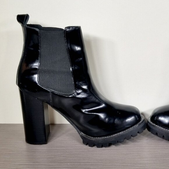 Jeffrey Campbell Cavalry Chelsea Boot, Black Leather, Women’s Size 9.5 M - Picture 6 of 12